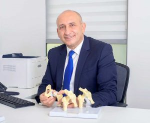 תמונה של ד"ר בנימין בנדר
